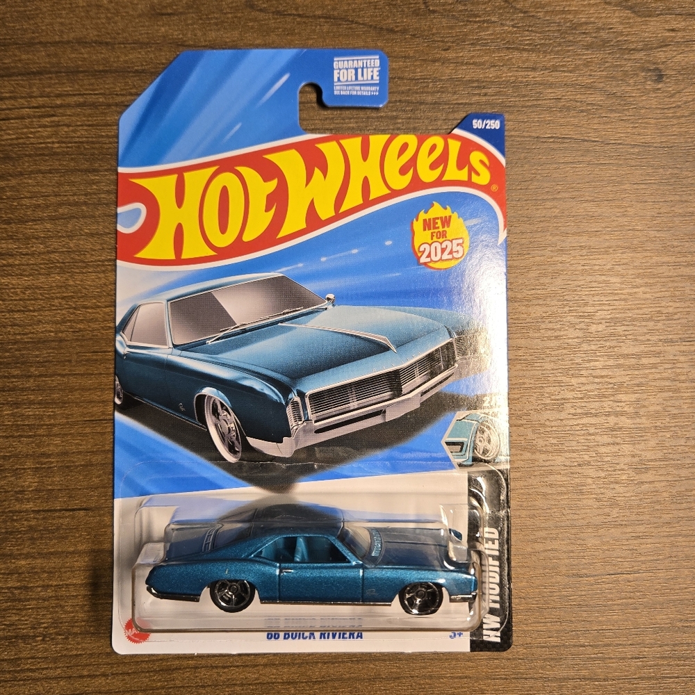 Hot Wheels '66 Buick Riviera Lowrider Car (2025)